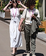 Filename=012.jpg
Filesize=2687KiB
Dimensions=2143x3000
Date added=07.06.25 012.jpg